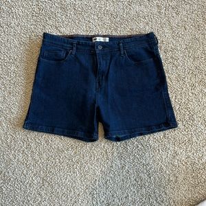 Levi’s dark wash jean shorts